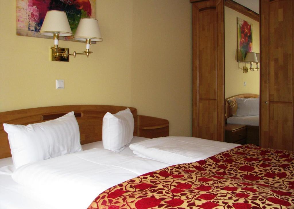 Wellnesshotel & Restaurant Hexenschopf Löffingen Dış mekan fotoğraf